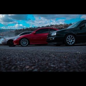 Meet your Posher, Cameran